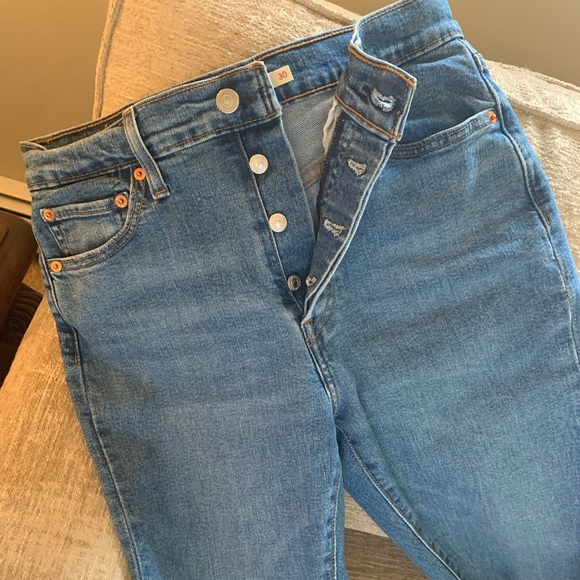 💥EUC💥 Levi’s Button Fly “Wedgie Fit” High Rise Jeans👖- Size 29” waist ✨✨✨ - Picture 9 of 12